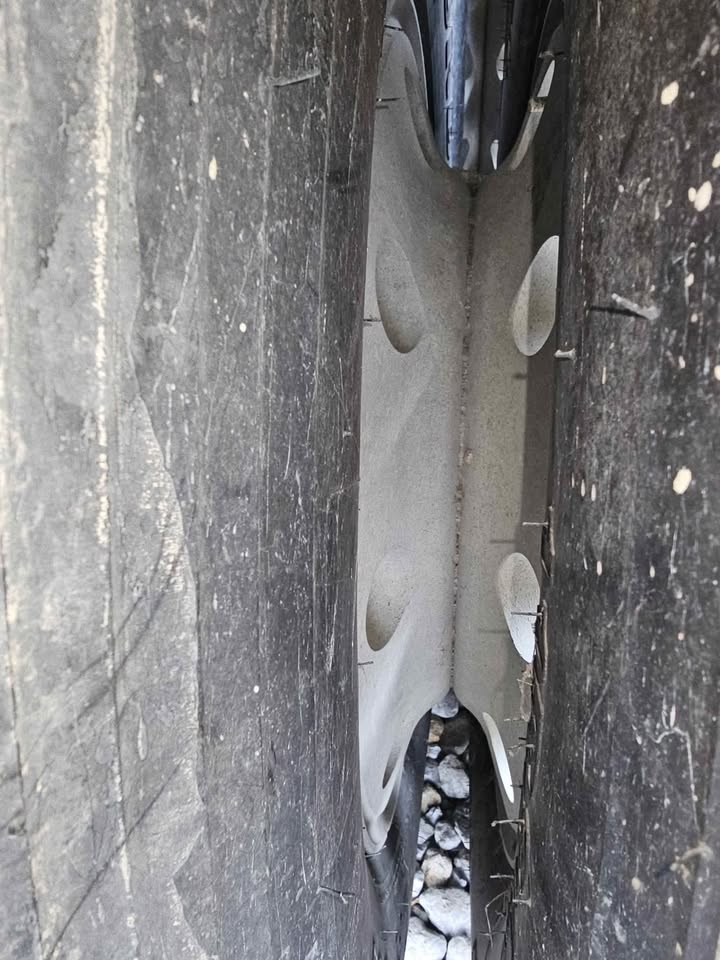 Semi wheels and tires — photo 6