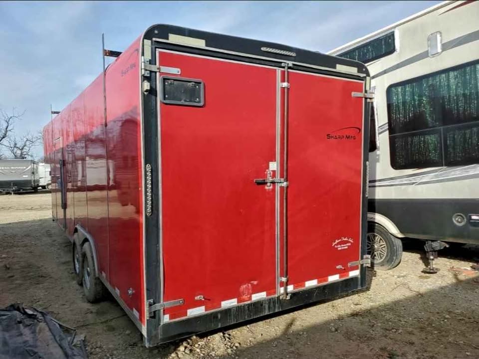 2016 Sharp MFG gooseneck enclosed cargo — photo 3