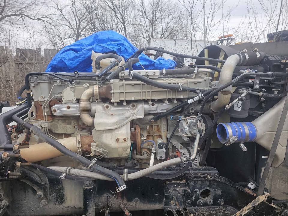 2015 WESTERN STAR 4700SB — photo 3