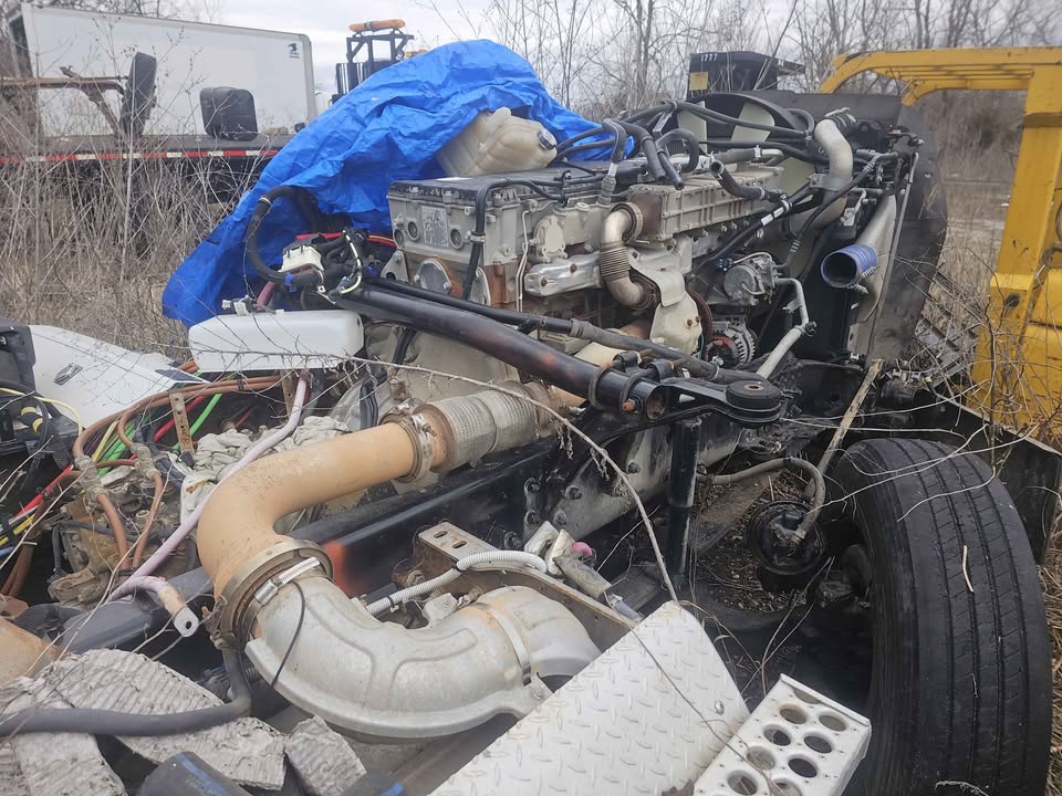2015 WESTERN STAR 4700SB — photo 4