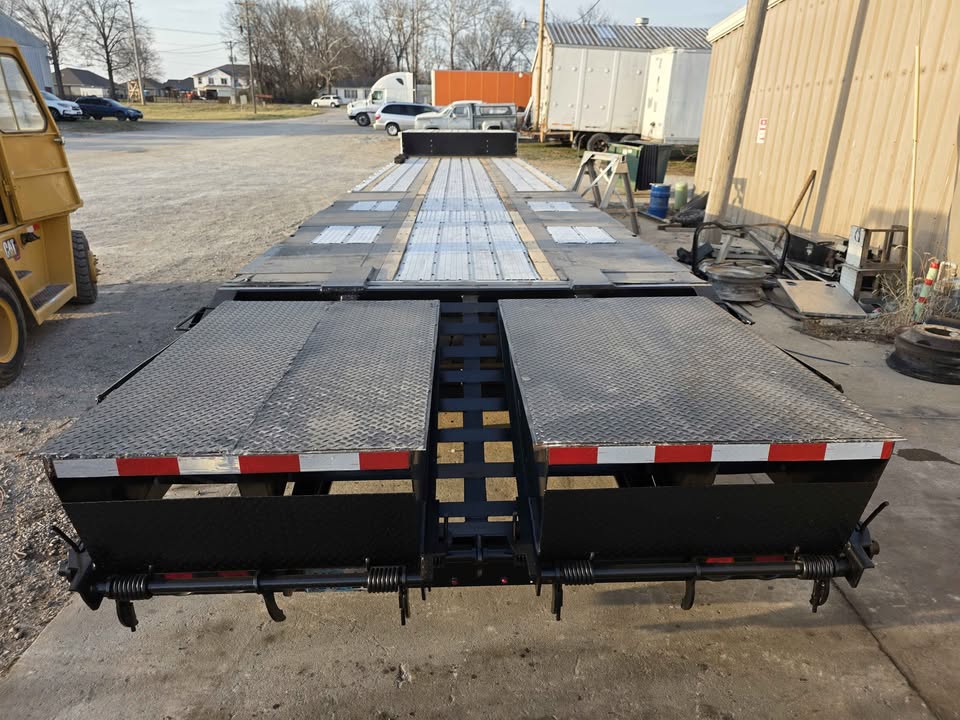 2004 Transcraft 53x102 stepdeck — photo 6