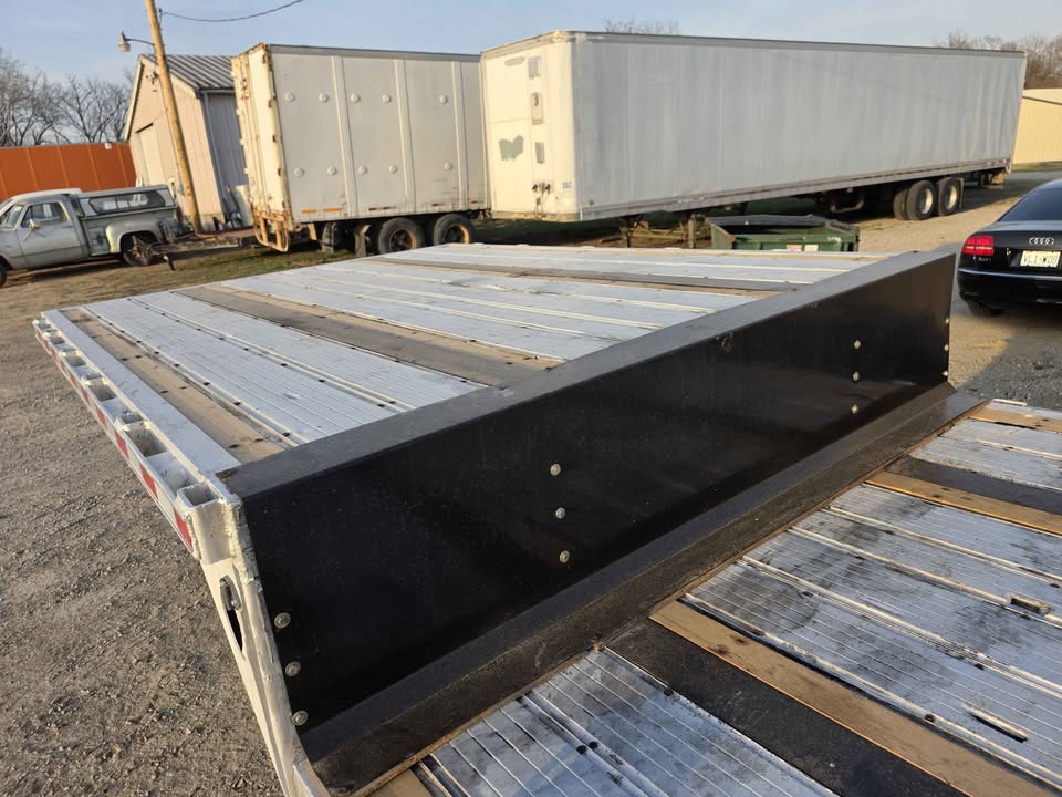 2004 Transcraft 53x102 stepdeck — photo 9